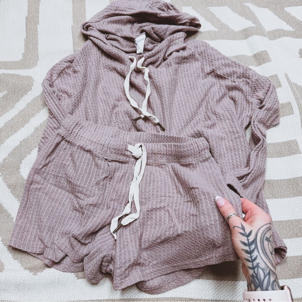 Mauve vintage rose waffle lounge short and hoodie set S